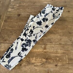 Athleta Floral Print Leggings